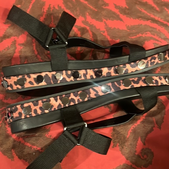 Ladies Black Leopard Jessica Simpson Sandals 8.5 M New never worn - Picture 3 of 5